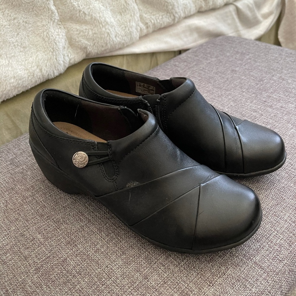 Size 7 Women’s Clark’s Loafers